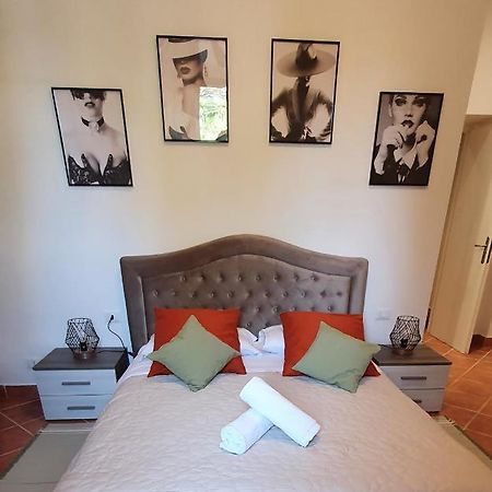 Chic 'N Charme Trastevere Terrace 2 Рим Екстериор снимка