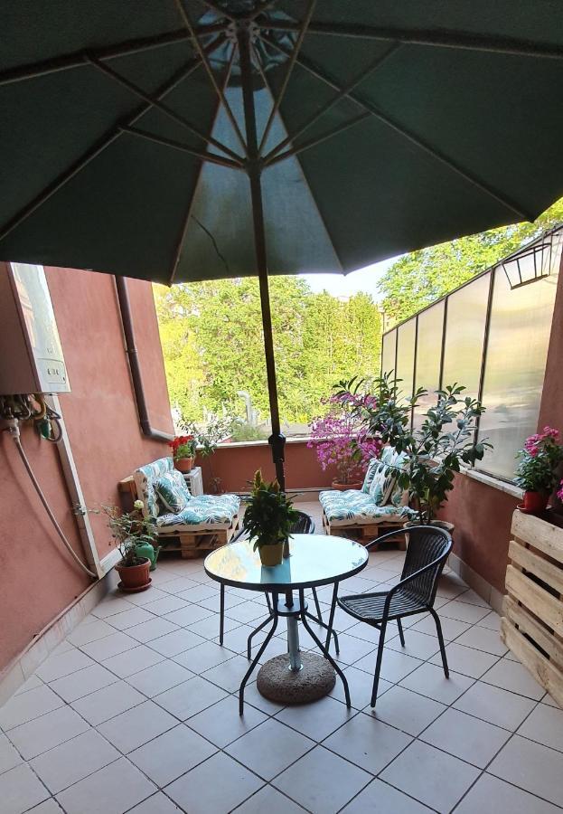Chic 'N Charme Trastevere Terrace 2 Рим Екстериор снимка