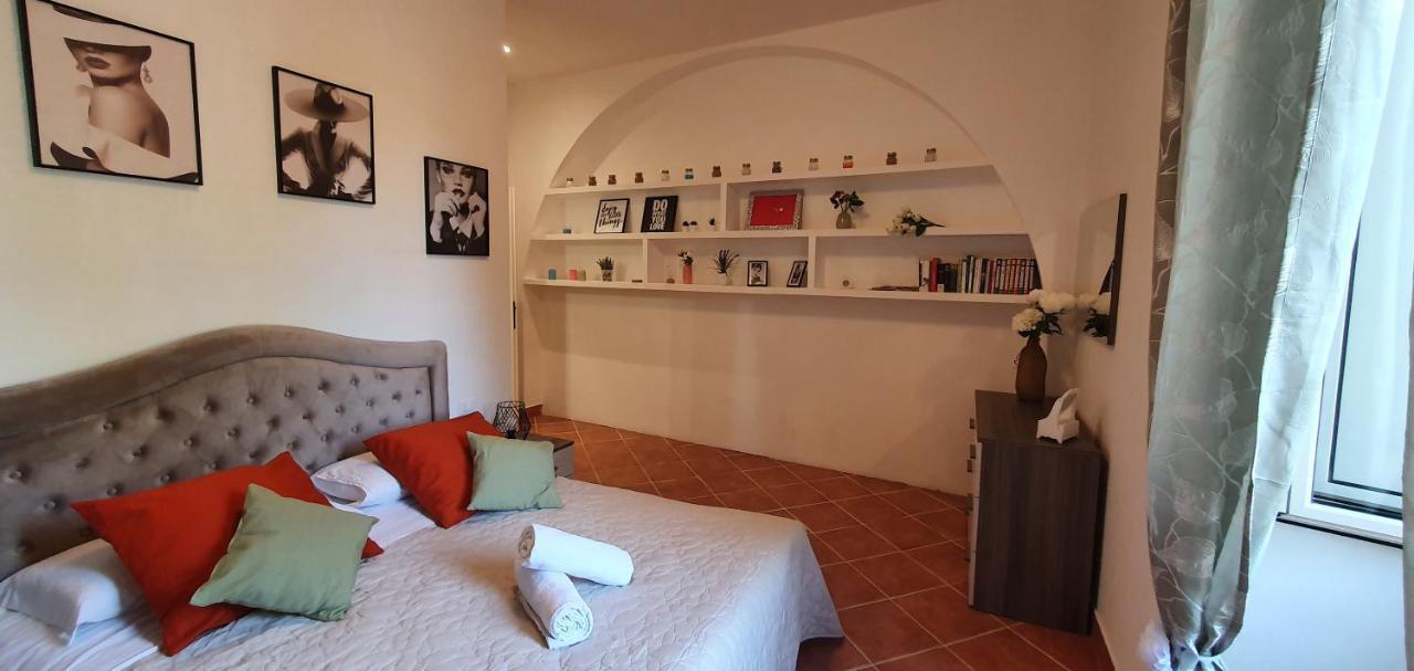 Chic 'N Charme Trastevere Terrace 2 Рим Екстериор снимка