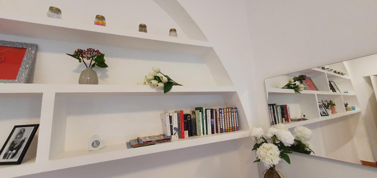 Chic 'N Charme Trastevere Terrace 2 Рим Екстериор снимка